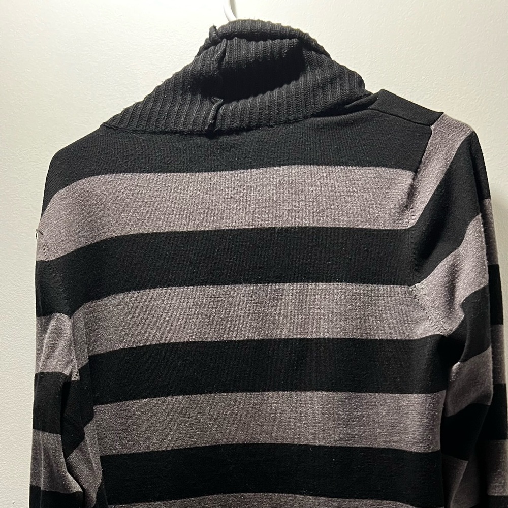 Women’s I.N.C. Open black/gray stripes Cardigan